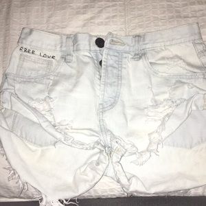 White denim one teaspoon shorts